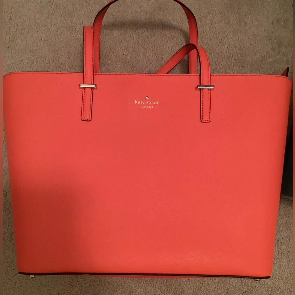 Kate Spade♠️ Cedar Street Medium Harmony - Picture 4 of 16